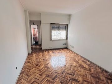 Departamento en alquiler en Flores