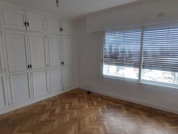 Departamento Alquiler RECOLETA 4 Ambientes 2 coche