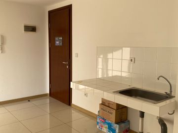 Dijual Apartemen Midtown Signature Herald Tower View Pool & Mall Summarecon