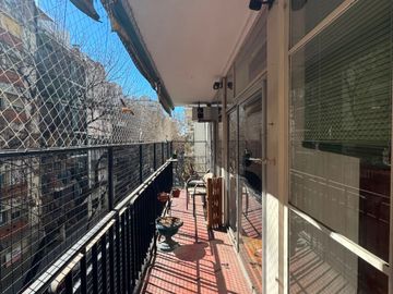 Venta Departamento 4 ambientes con balcón Palermo