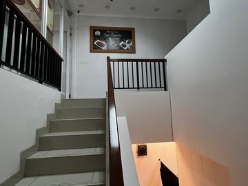 Disewakan Ruko Daerah Ramai Golfinch Gading Serpong, Tangerang