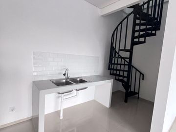 Disewakan Ruko 3 Lantai di Boulevard UPJ Bintaro