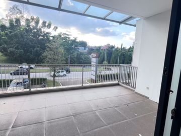 Disewakan Ruko 3 Lantai di Boulevard UPJ Bintaro