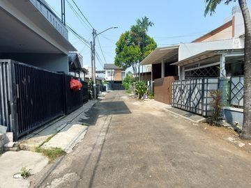 DIJUAL RUMAH 2 LANTAI di NUSALOKA BSD, TANGERANG SELATAN