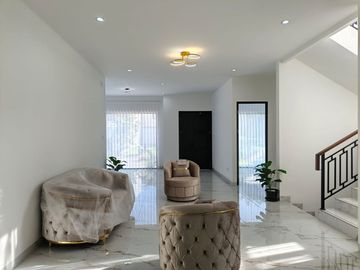 DIJUAL RUMAH HOEK BRAND NEW Cluster COLLINARE FORESTA - BSD CITY