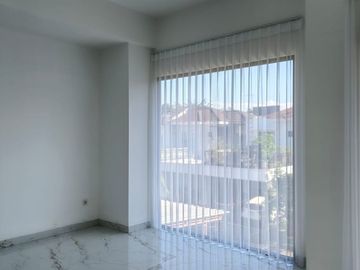 DIJUAL RUMAH HOEK BRAND NEW Cluster COLLINARE FORESTA - BSD CITY