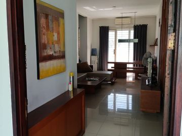 DIJUAL Rumah 2 lantai di Premier Park 1 Moderenland Tangerang