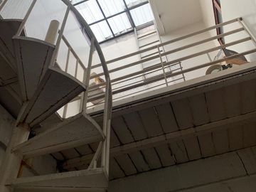 Dijual Rumah Posisi Hoek di Palem Semi Karawaci, Tangerang