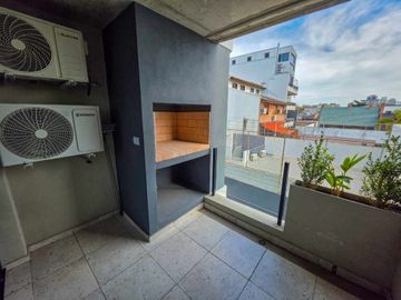 Hermoso 2 amb y medio al c/ baulera y parrilla