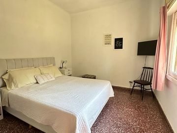 VENTA CASA QUINTA CON PILETA 4 AMB, GRAND BOURG
