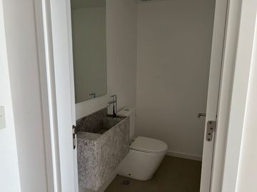 VENTA OCEANA DEPARTAMENTO MONOAMBIENTE C/COCHERA