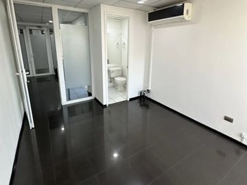 MODERNA OFICINA ARRIENDO METRO PEDRO DE VALDIVIA PROVIDENCIA