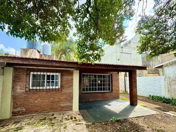 ALQUILER OPORTUNID CASA 2AMB PARQUE ITUZAINGO SUR