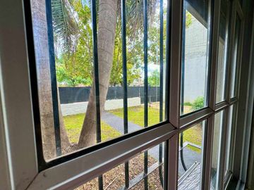 ALQUILER OPORTUNID CASA 2AMB PARQUE ITUZAINGO SUR