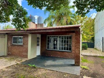 ALQUILER OPORTUNID CASA 2AMB PARQUE ITUZAINGO SUR