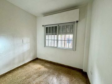 ALQUILER OPORTUNID CASA 2AMB PARQUE ITUZAINGO SUR