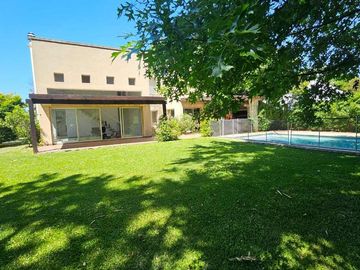 CASA 5 AMB C/ PILETA COUNTRY LOS CARDALES CAMPANA