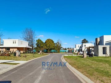 Venta lote interno Azzurra Sector 1 Pilar