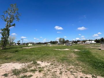 VENTA LOTE BARRIO AZZURRA SEC 3 FINANCIA O PERMUTA