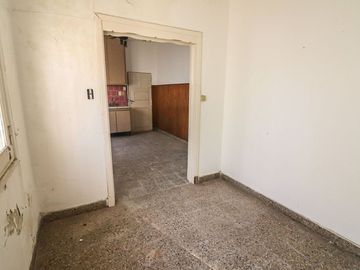 MUY LINDO PH A RECICLAR DE 3 AMBIENTES EN BECCAR