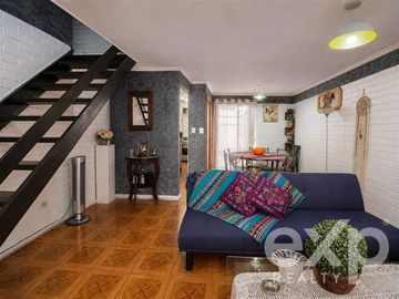Casa en Venta en PASAJE LA COSECHA