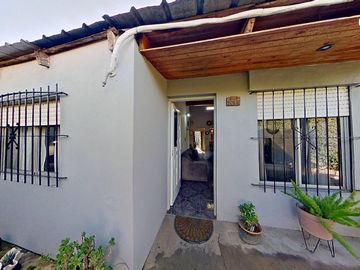 VENTA CASA GONZALEZ CATAN 4 AMB  ESQUINA FINACIACI