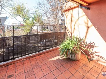 PH TIPO CASA 260m2  LOFT Y TERRAZAS  LA LUCILA .