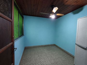 ALQUILER DEPARTAMENTO 3 AMBIENTES CON PATIO