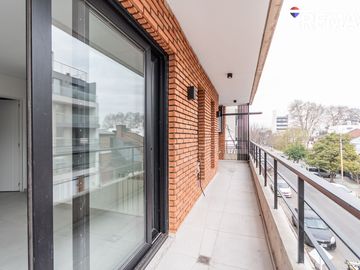 DEPARTAMENTO 3 AMB CON COCHERA LINIERS A ESTRENAR
