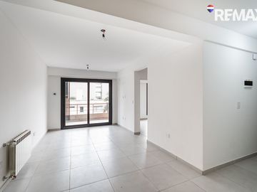 DEPARTAMENTO 3 AMB CON COCHERA LINIERS A ESTRENAR