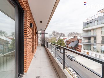 DEPARTAMENTO 3 AMB CON COCHERA LINIERS A ESTRENAR