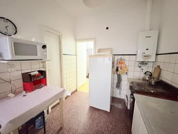 Venta depto 4 ambientes + dependecia Miramar