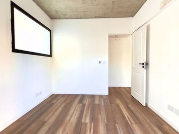2 AMBIENTES DE 114M2 C/ TERRAZA Y PARRILLA PROPIA