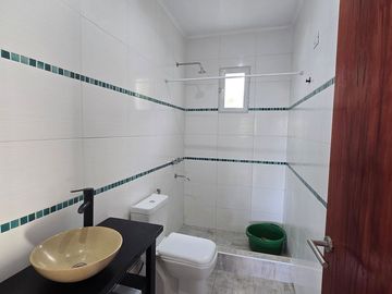 CASA EN VENTA APTA CREDITO VILLA GESELL