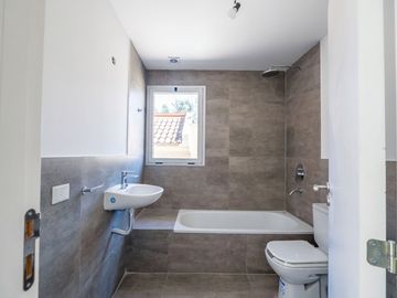 VENTA 2 AMB VILLA  ROSA PILAR  BALCON  TERRAZA