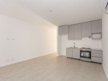 ALQUILER DEPTO 2 AMBIENTES CON BALCON CHIC VILLAGE