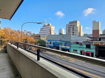 Semipiso de 2 amb a estrenar 74m², expensas bajas