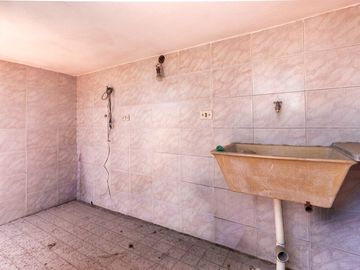 Venta PH 5 ambientes multifamiliar balcón frente