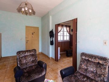 Venta PH 5 ambientes multifamiliar balcón frente