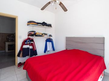 Venta PH 5 ambientes multifamiliar balcón frente