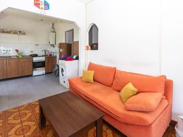 Venta PH 5 ambientes multifamiliar balcón frente