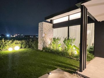 CASA EN VENTA 5 AMBIENTES PRADOS DEL OESTE