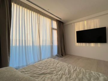CASA EN VENTA 5 AMBIENTES PRADOS DEL OESTE