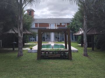 VENDO CASA 500 M2  ALTA GRACIA 3 DORM PILETA QUINC