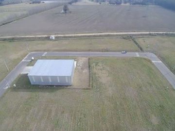 VENTA TERRENO PARQUE INDUSTRIAL POLO 24 MORENO