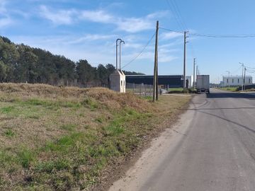 VENTA TERRENO PARQUE INDUSTRIAL POLO 24 MORENO
