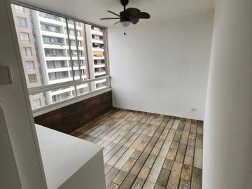 DEPARTAMENTO DE 3 DORMITORIOS Y 2 BAÑOS EN CONDOMINIO