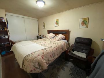 SE VENDE CASA DE TRES DORMITORIOS Y UN BAÑO EN LABRANZA