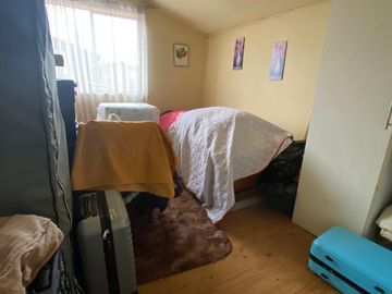 SE VENDE CASA DE TRES DORMITORIOS Y UN BAÑO EN LABRANZA