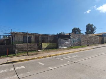 VENDO GRAN TERRENO CON CASA Y LOCAL LA SERENA